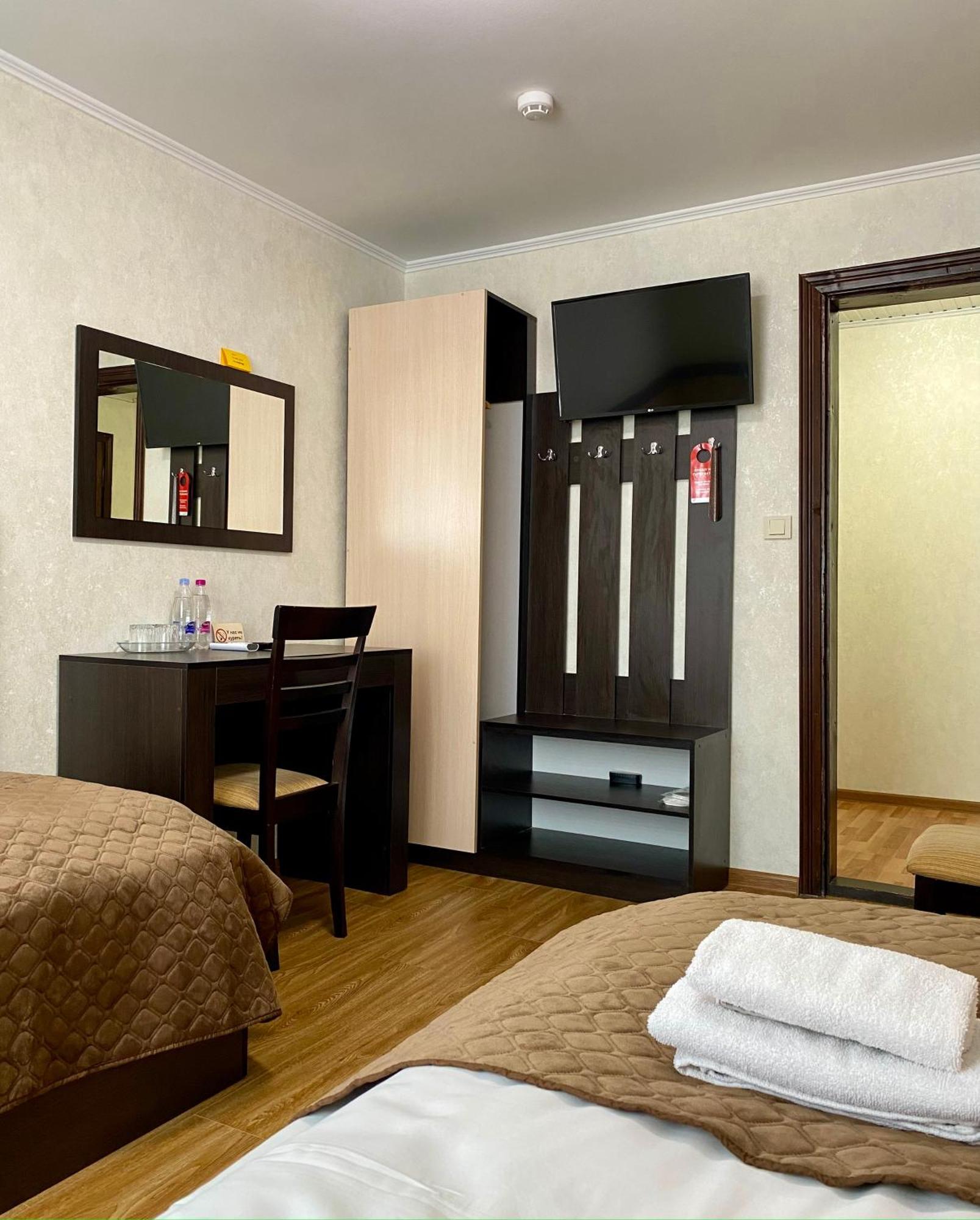 Hotel Koral Černovice Exteriér fotografie