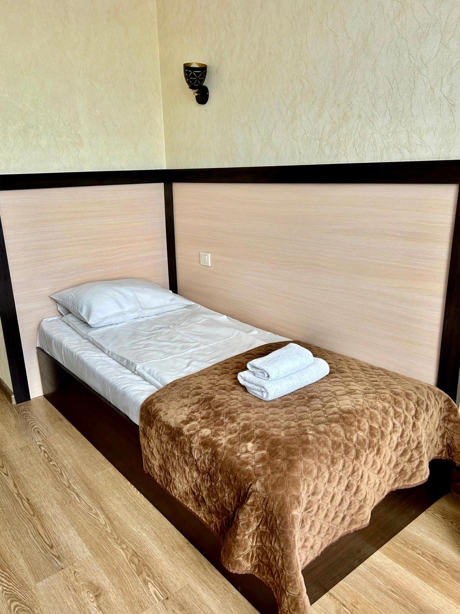 Hotel Koral Černovice Exteriér fotografie
