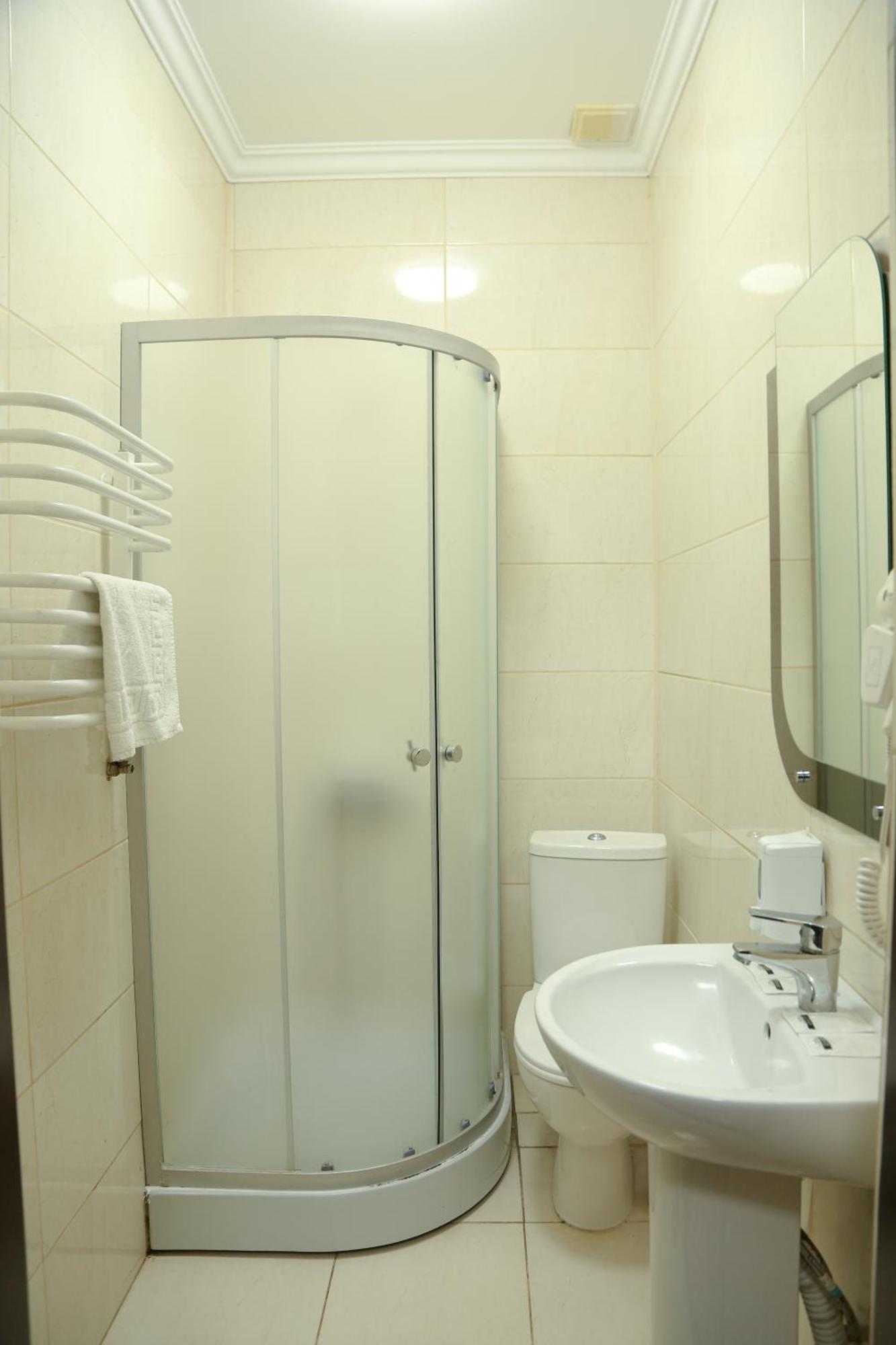 Hotel Koral Černovice Exteriér fotografie