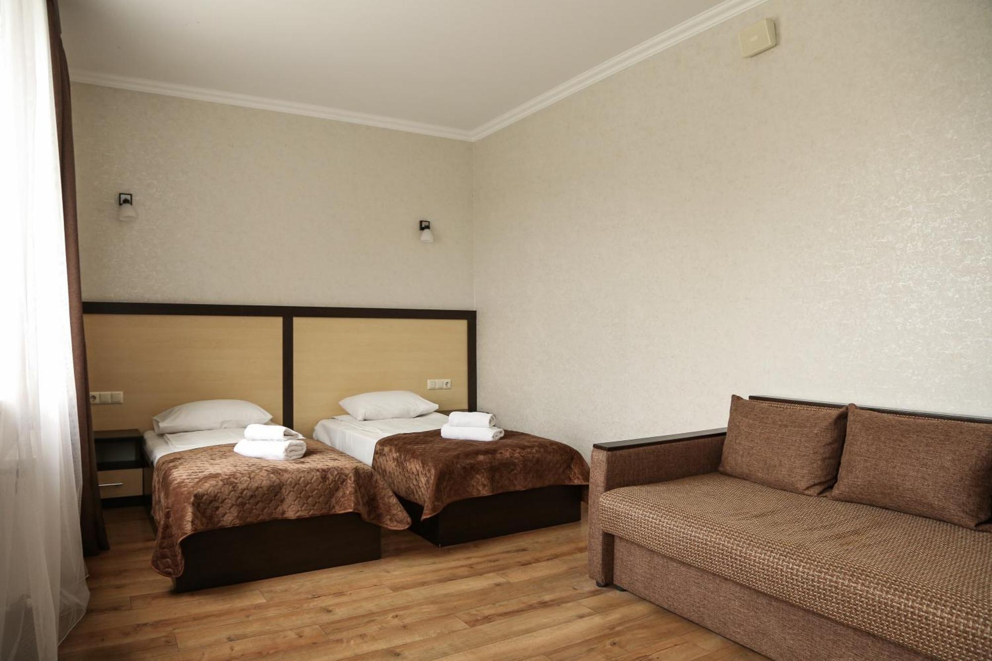 Hotel Koral Černovice Exteriér fotografie